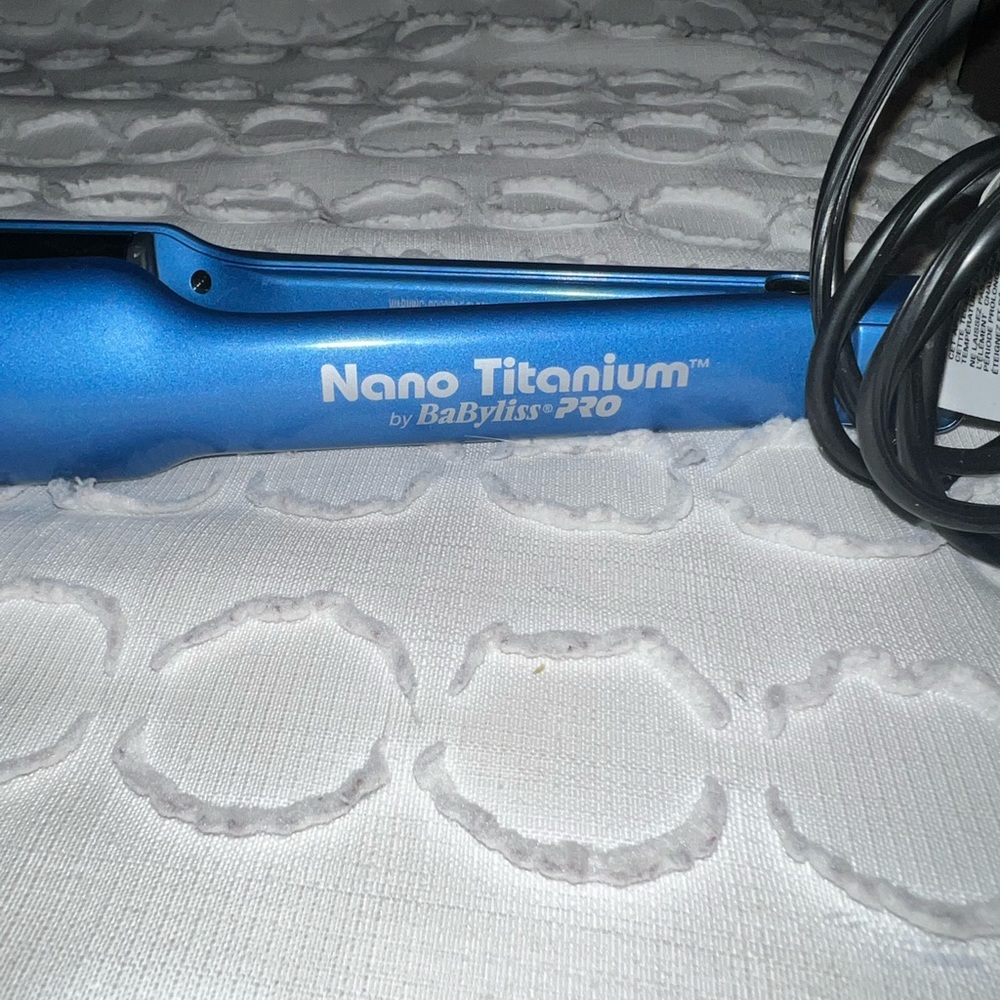 Nano titanium Babybliss pro hair straightener